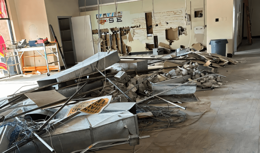COMMERCIAL JUNK REMOVAL